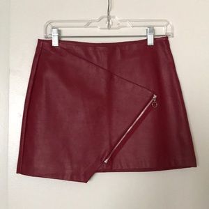 Zara faux leather moto skirt in dark red